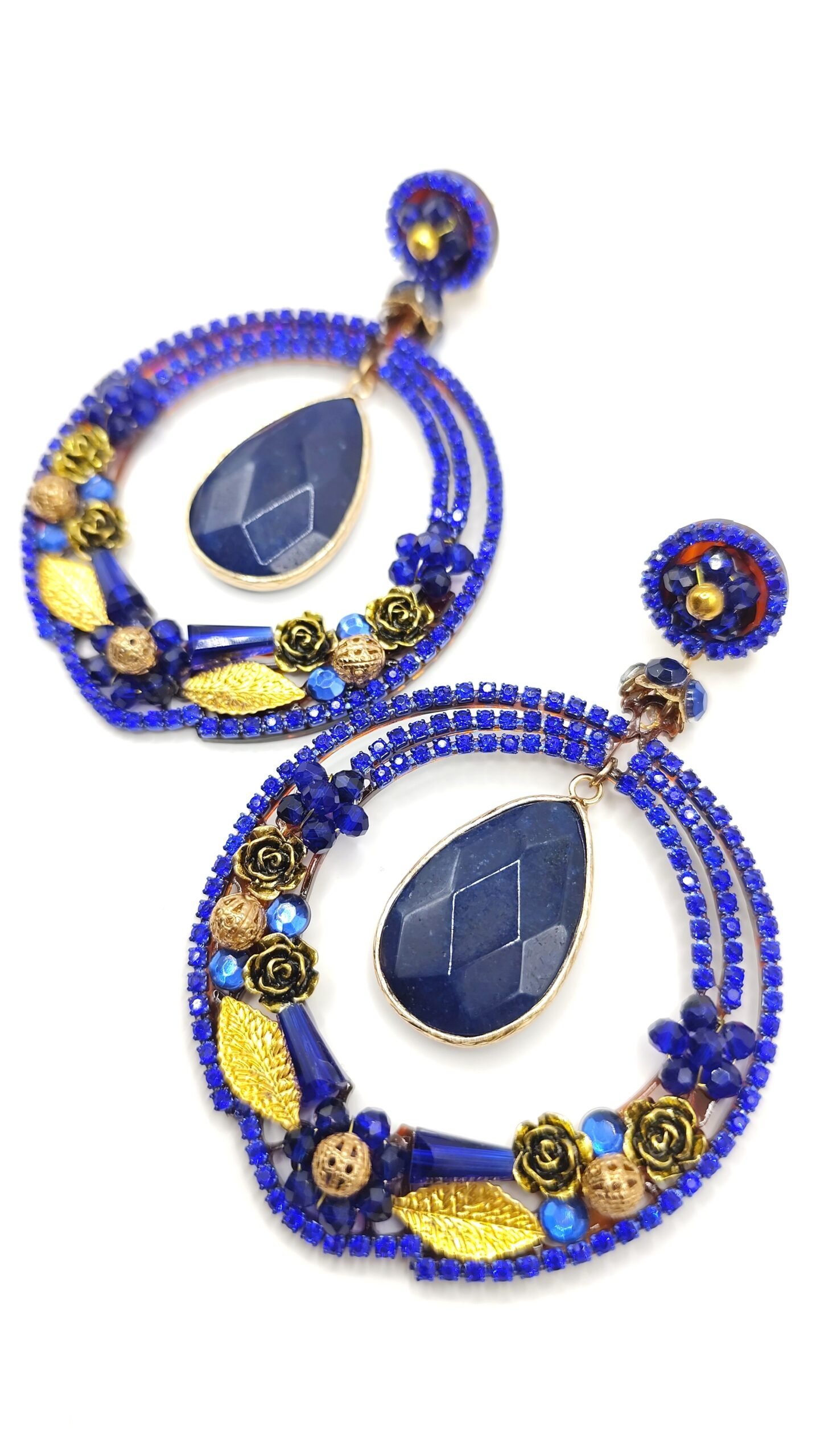 Pendientes Ana de flamenca con tres aros y lágrima central Azul