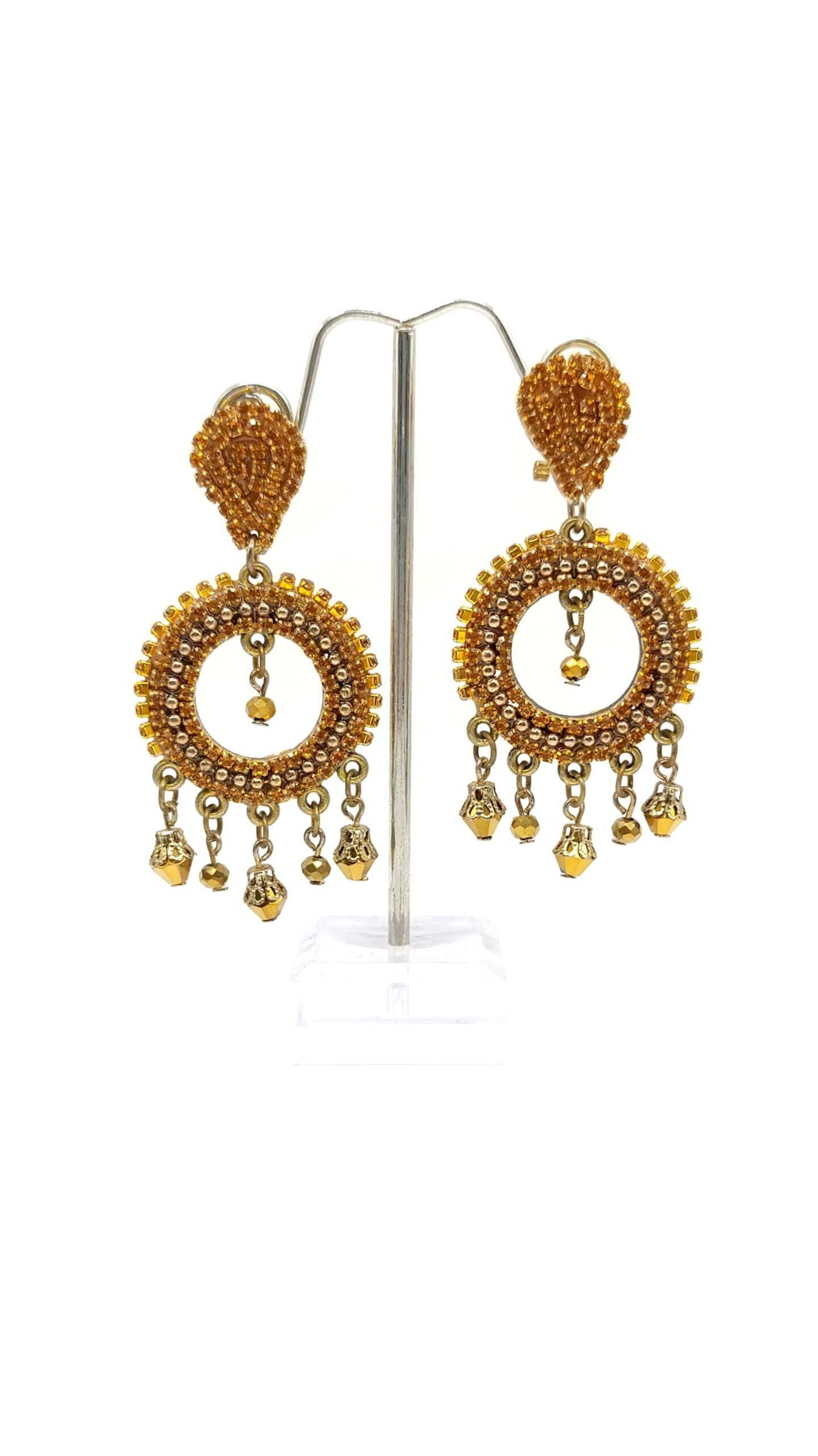 Los pendientes Adriana dorado 2