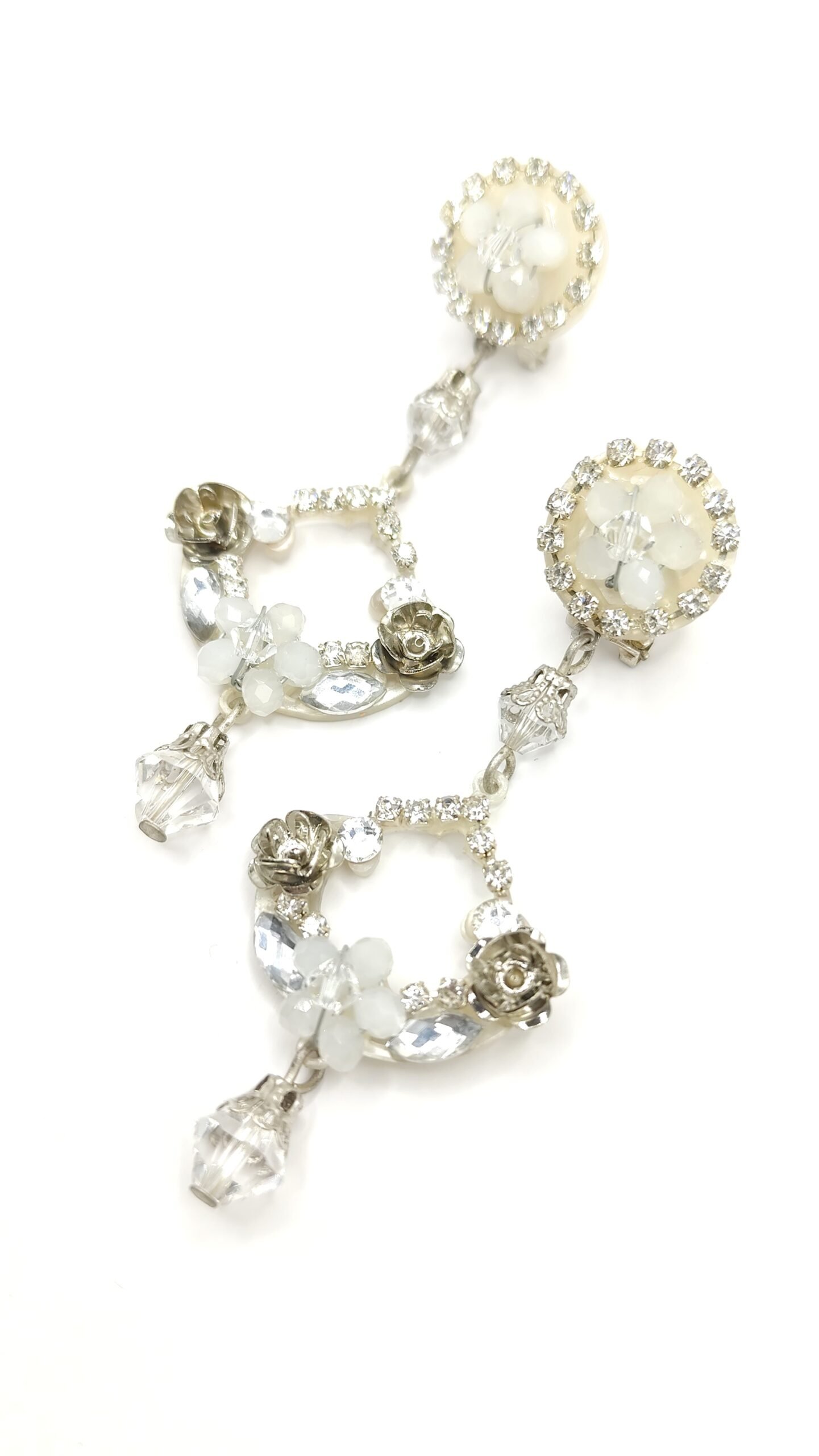 Pendientes Estela en Gota con Flores