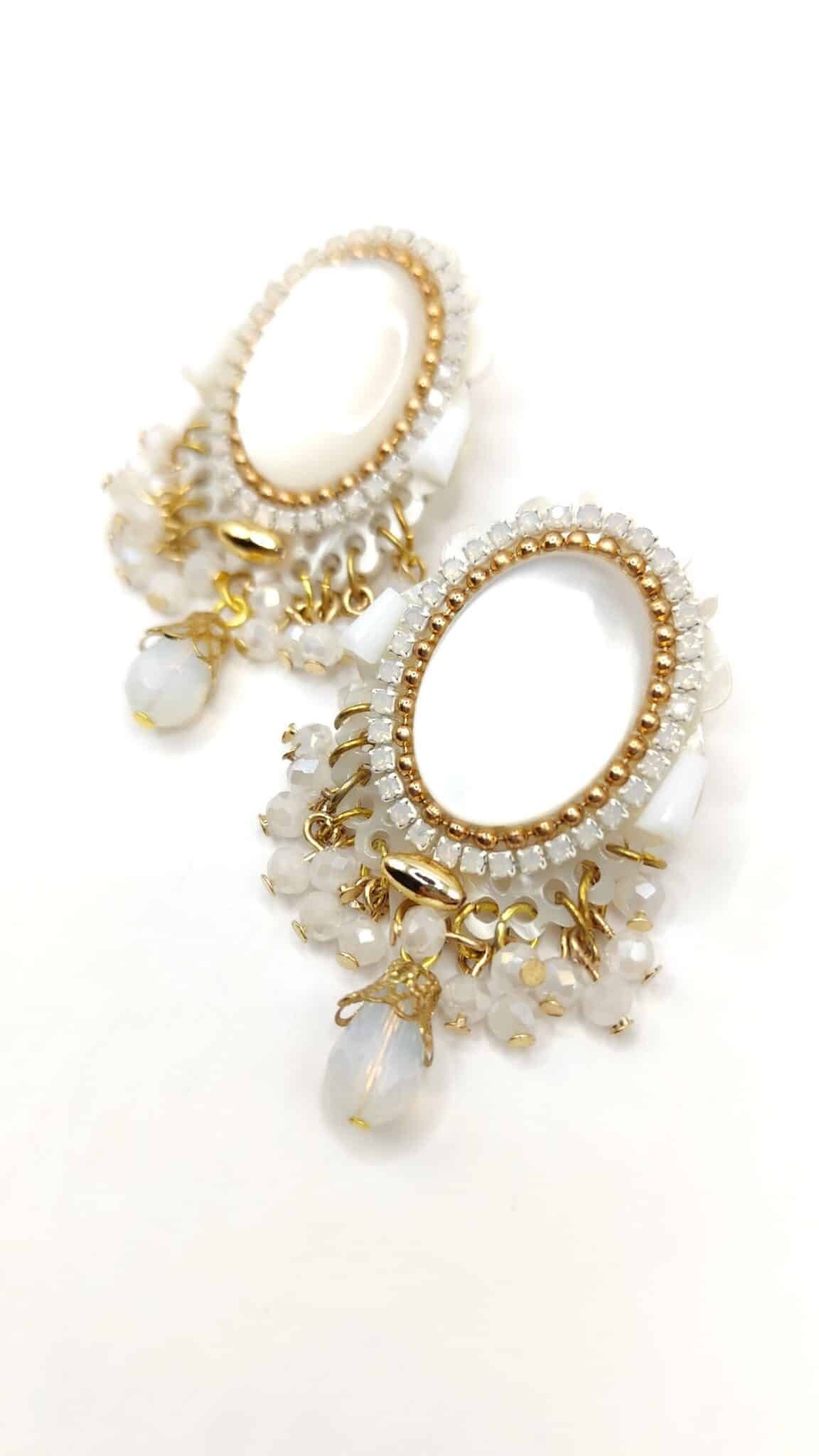 Pendientes de novia África de nácar blanco con cristal Swarovski y cristal checo
